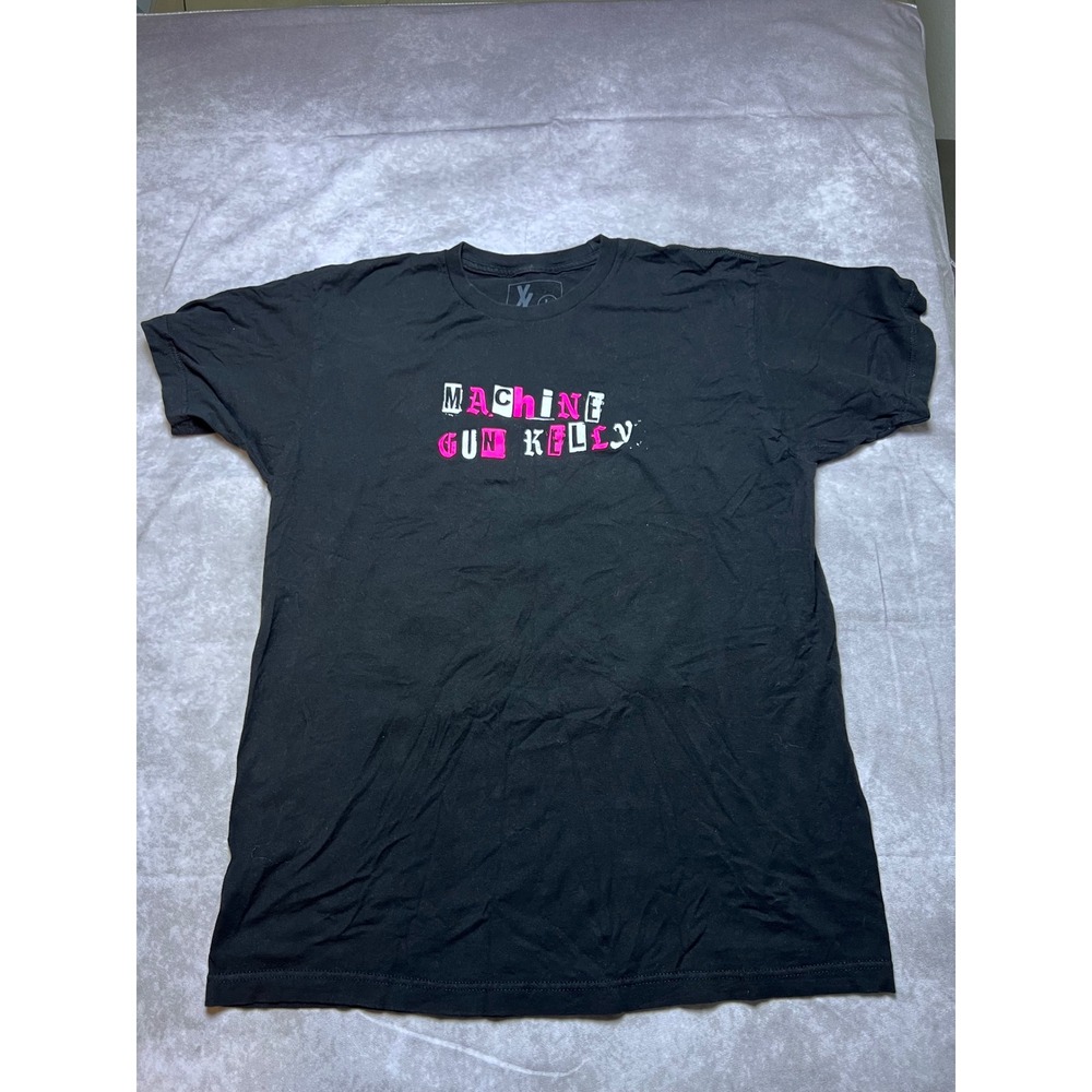 Machine Gun Kelly T-Shirt Mens Large Black Pink Graphic Print Short Sleeve Tee